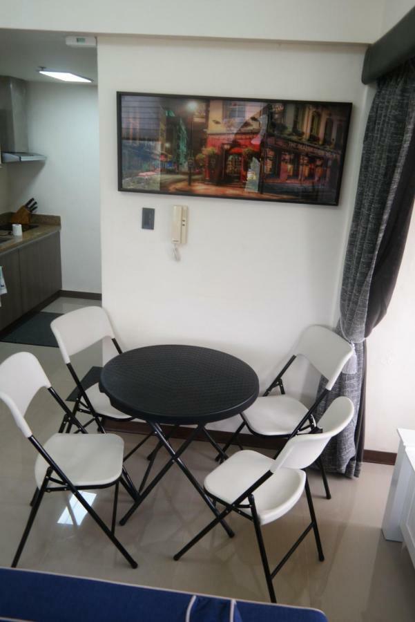 Appartement Splendido Tower 2 Ann'S Unit à Tagaytay City Extérieur photo